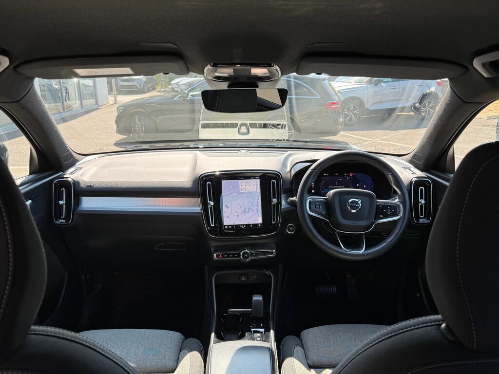 Volvo XC40 Plus CJ23HGU Black #2