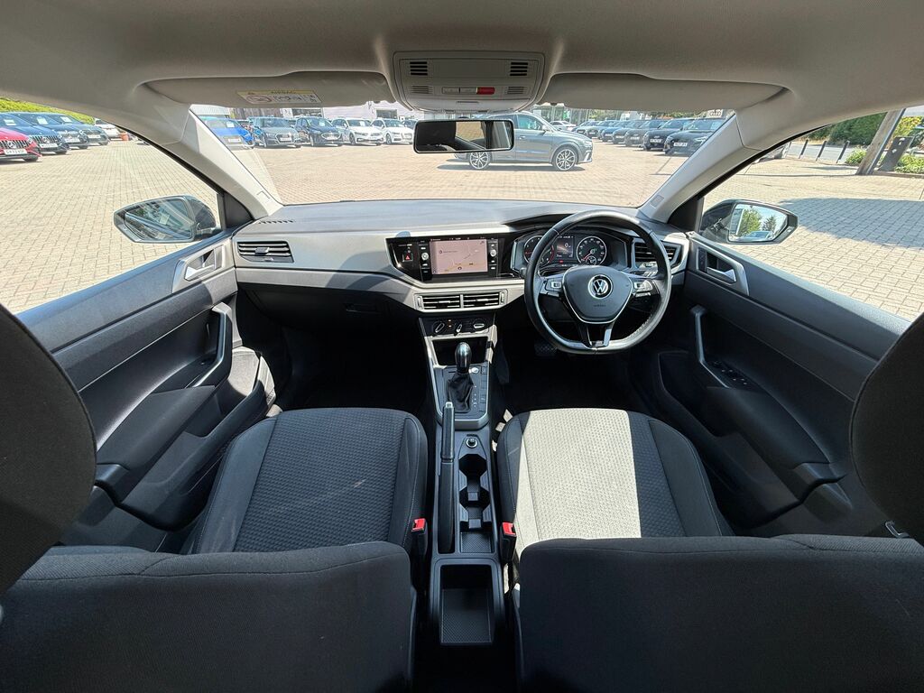 Volkswagen Polo Match Black #3