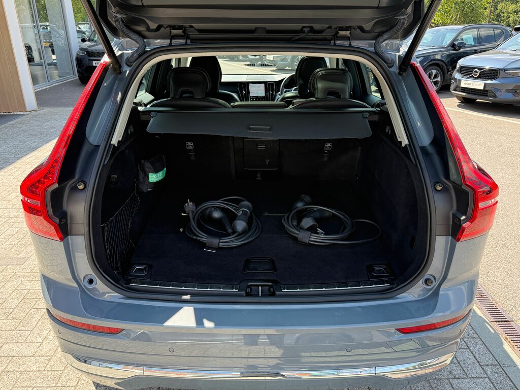Volvo XC60 Core Black #19