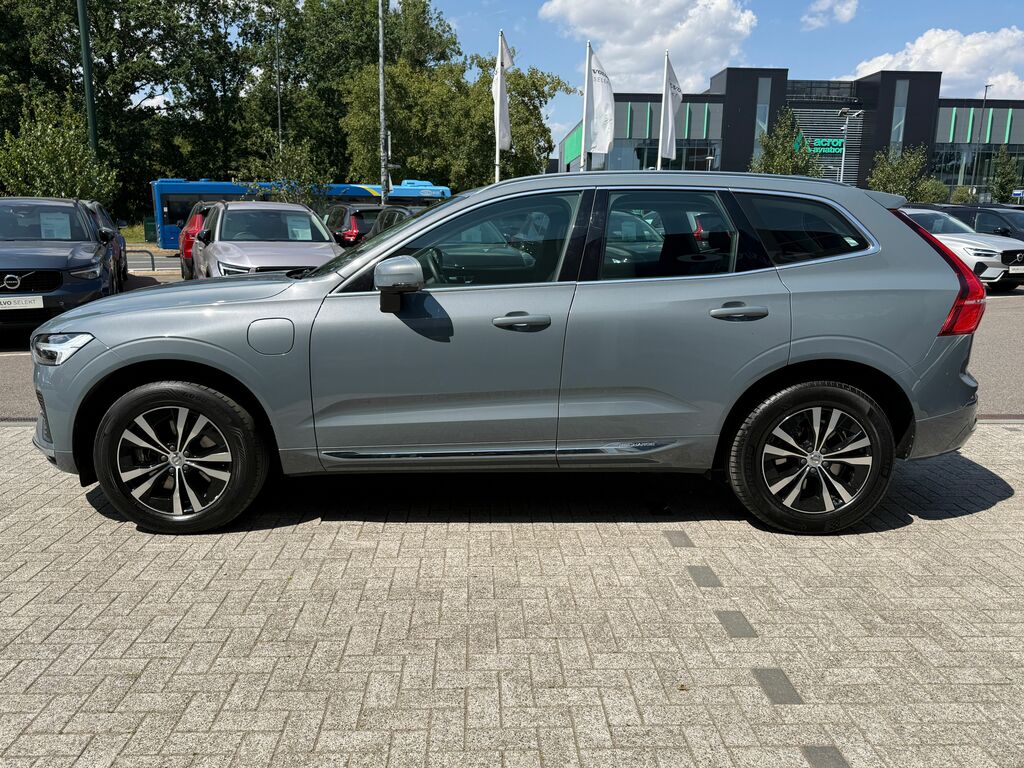 Volvo XC60 Core Black #10