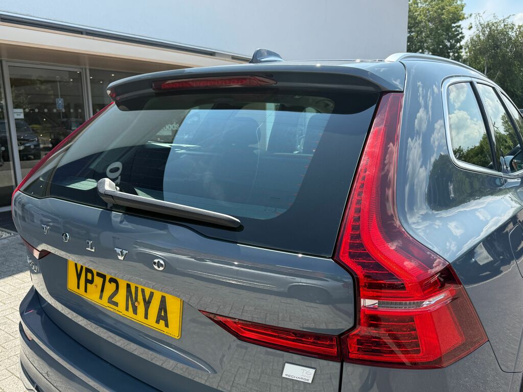 Volvo XC60 Core Black #17