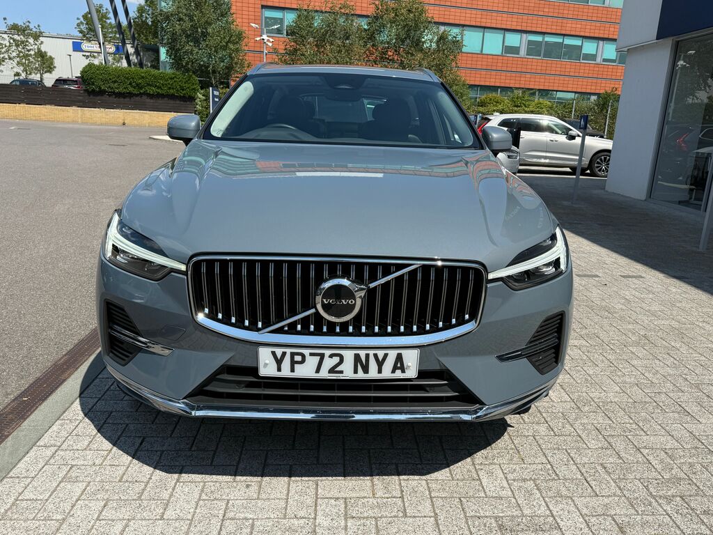 Volvo XC60 Core Black #12
