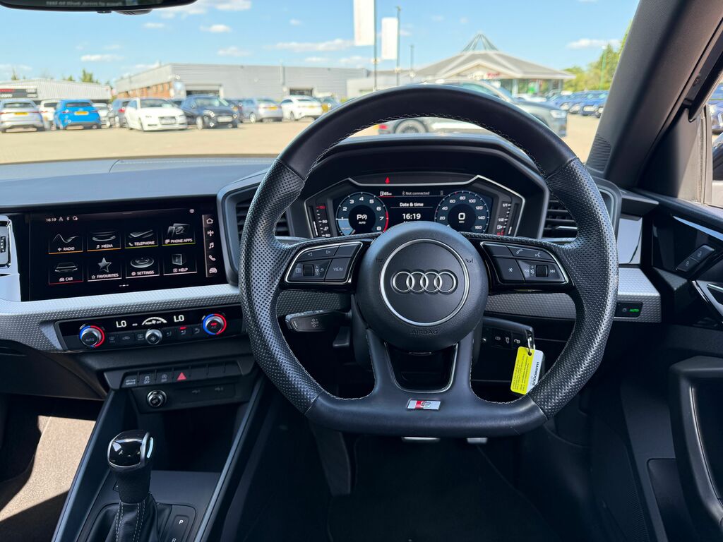 Audi A1 S Line Black #6
