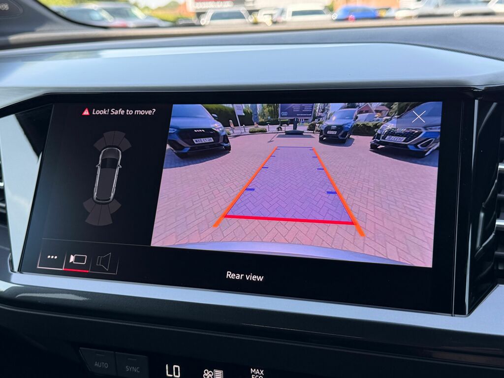 Audi Q4 E Tron Black Edition Black #4