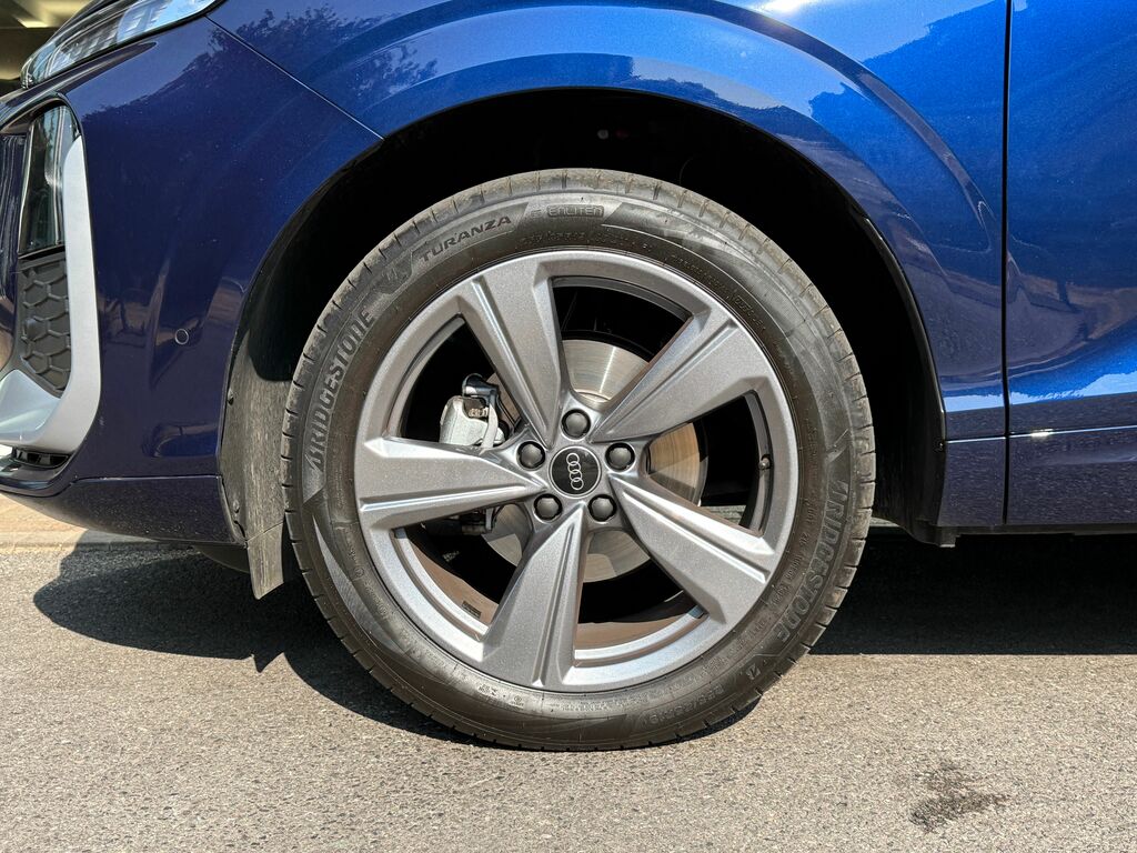 Audi Q3 S Line Blue #4