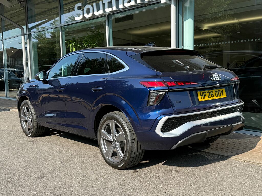 Audi Q3 S Line Blue #2