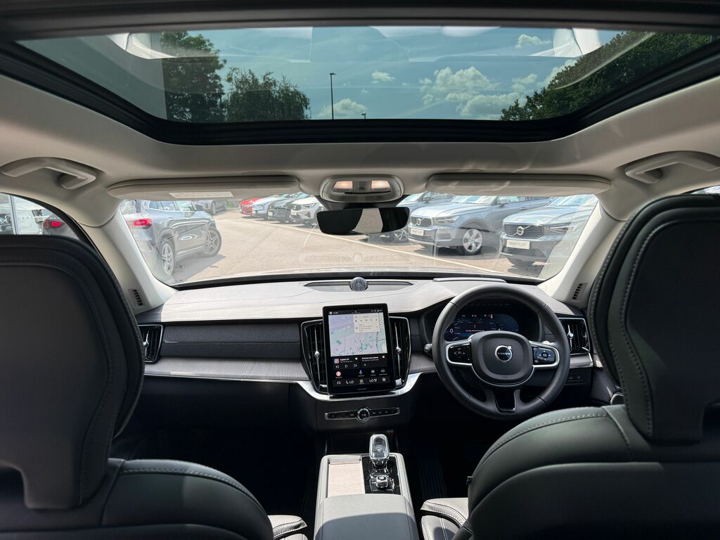 Volvo XC90 Petrol Black #3