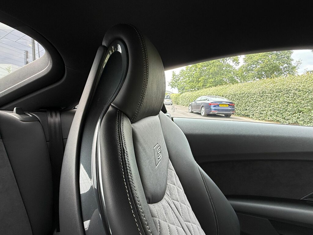 Audi TT 40 Tfsi Black Edition S Tronic Grey #15