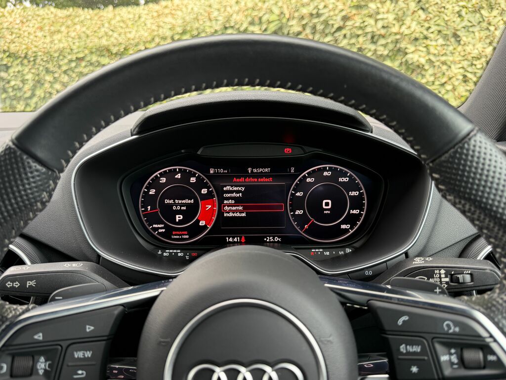 Audi TT 40 Tfsi Black Edition S Tronic Grey #30