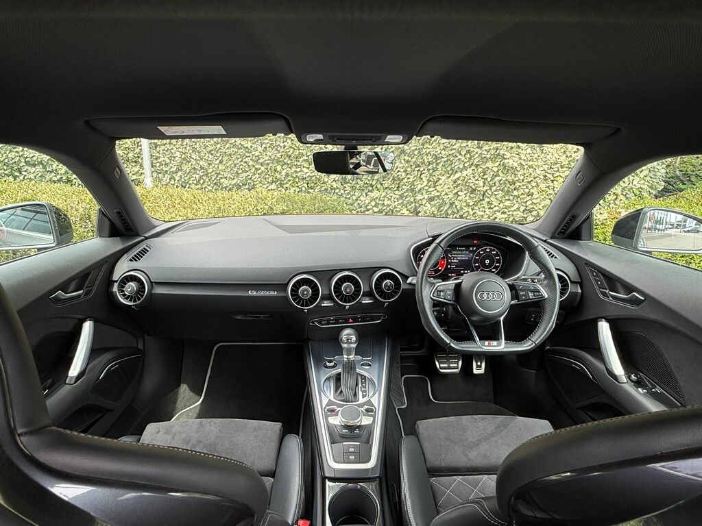Audi TT Black Edition Black #4