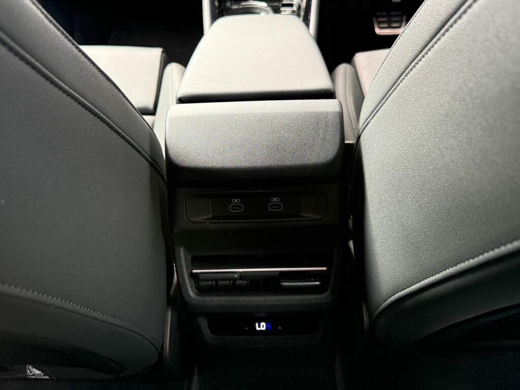 Audi Q3 1.5 E-hybrid S Line S Tronic Blue #35