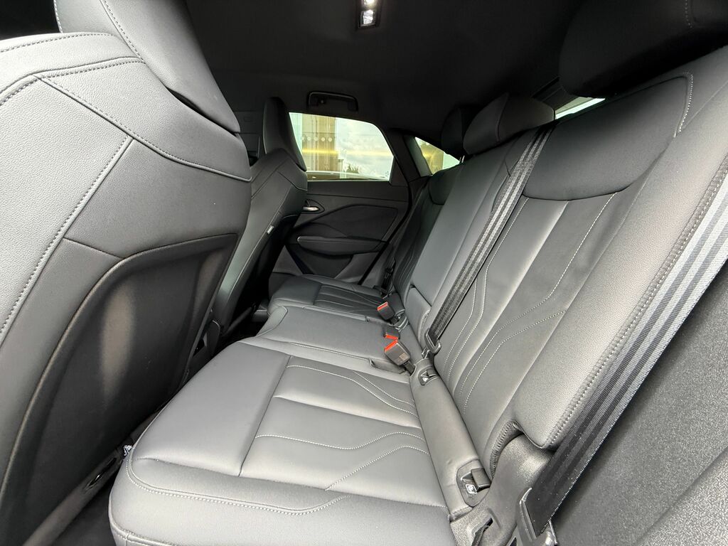 Audi Q3 1.5 E-hybrid S Line S Tronic Blue #48