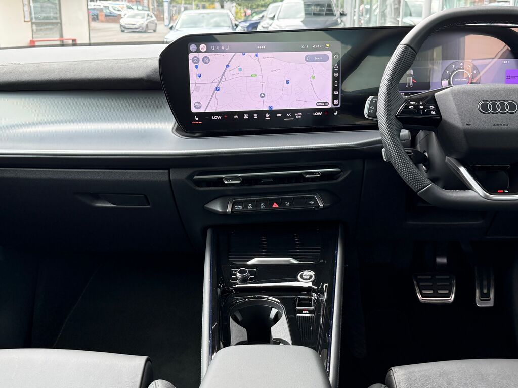 Audi Q3 1.5 E-hybrid S Line S Tronic Blue #37