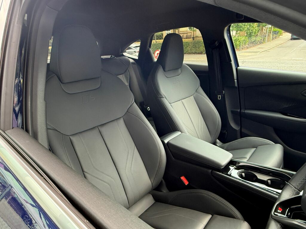 Audi Q3 1.5 E-hybrid S Line S Tronic Blue #29