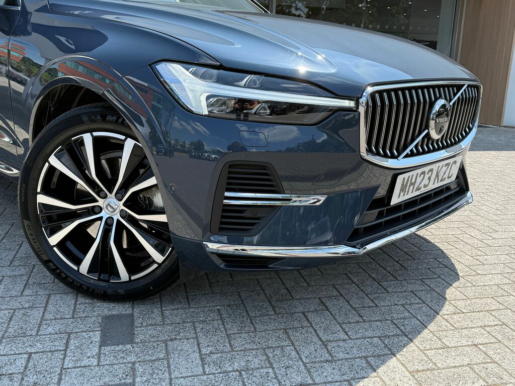 Volvo XC60 Ultimate Blue #6