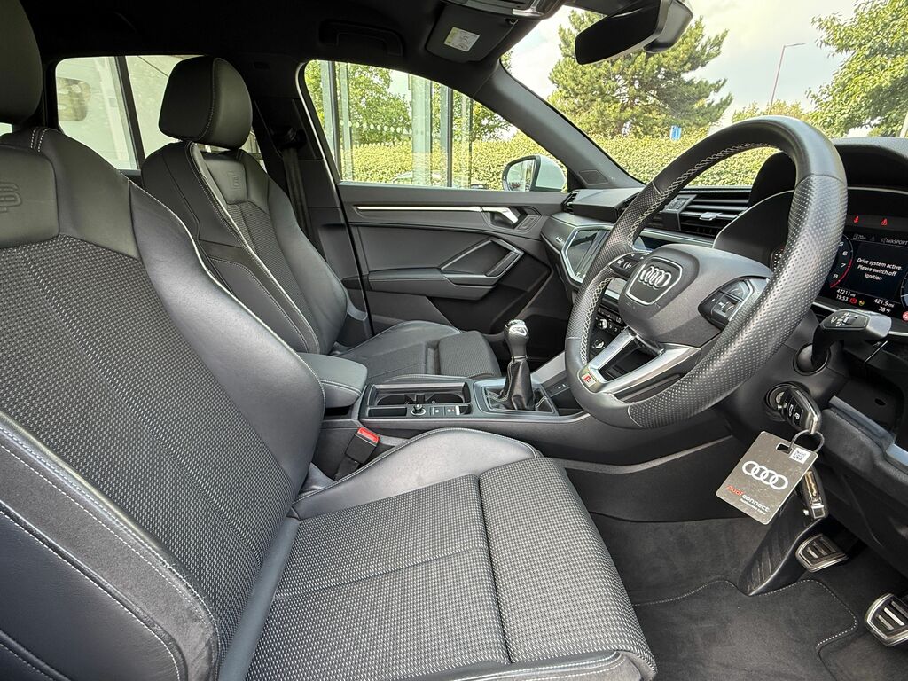 Audi Q3 35 Tfsi Sport White #29