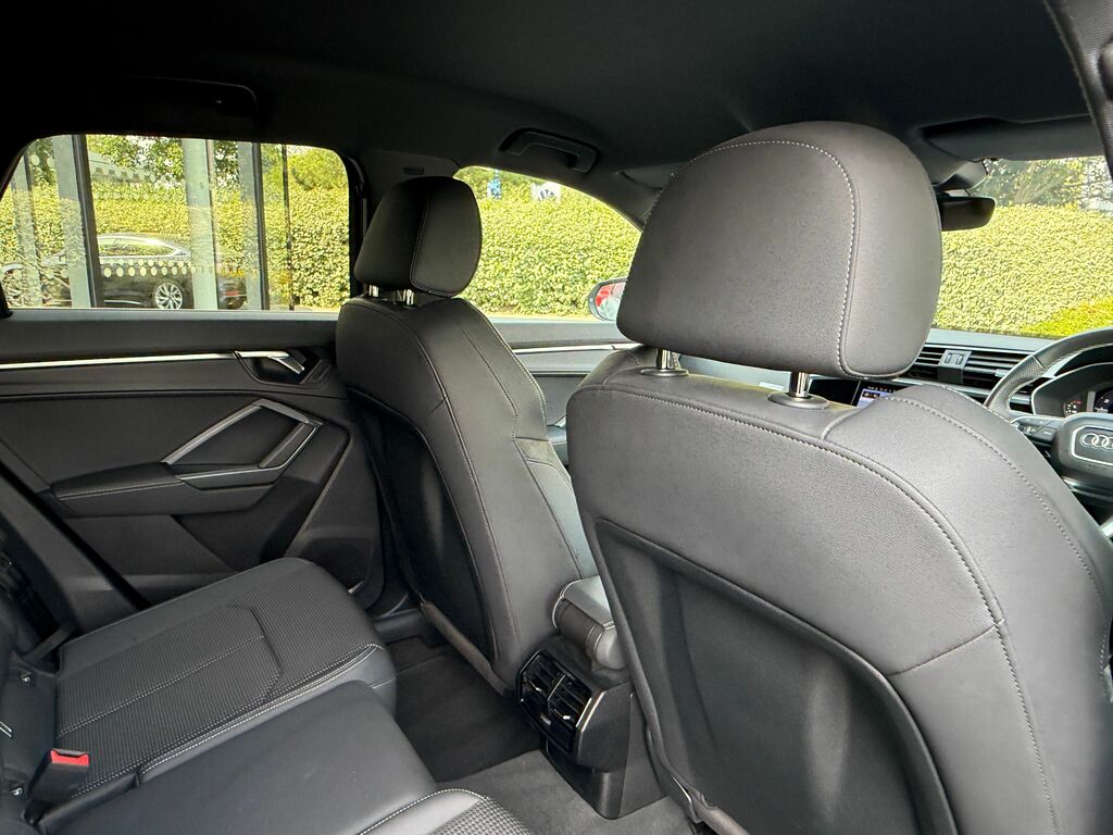 Audi Q3 35 Tfsi Sport White #42