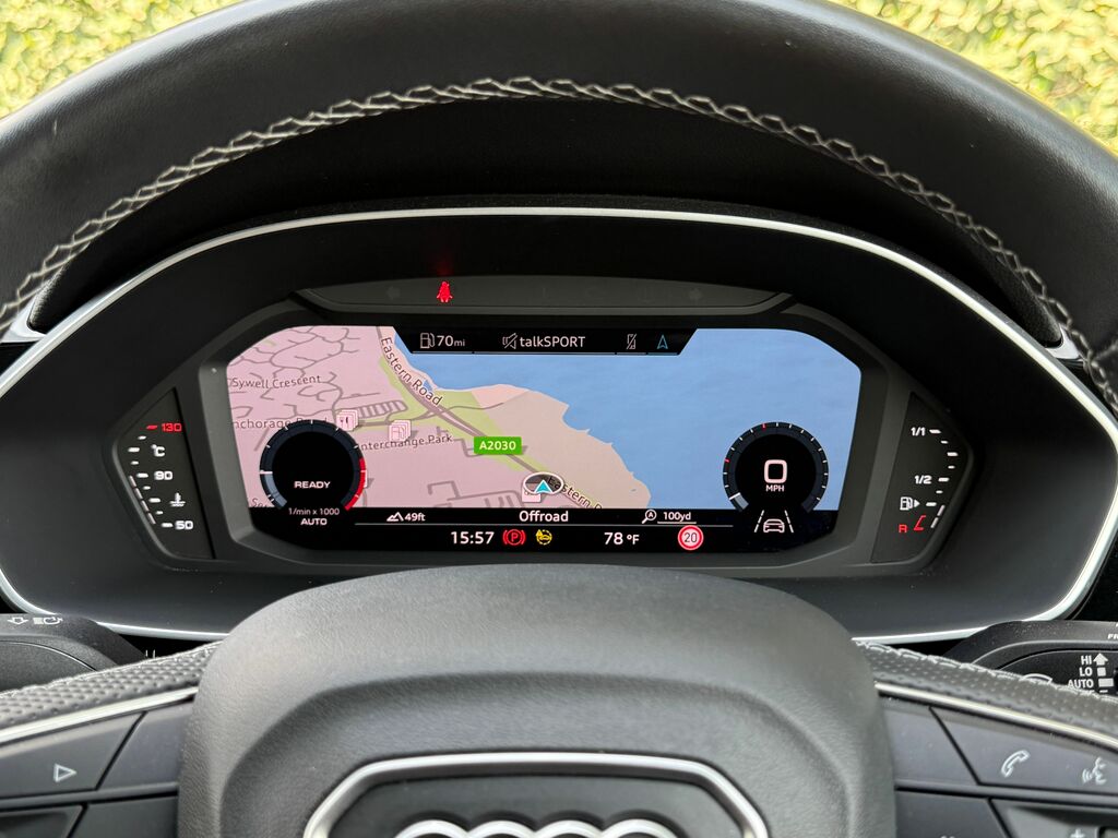 Audi Q3 S Line Black #3