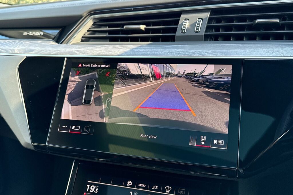 Audi E-tron Vorsprung Black #5
