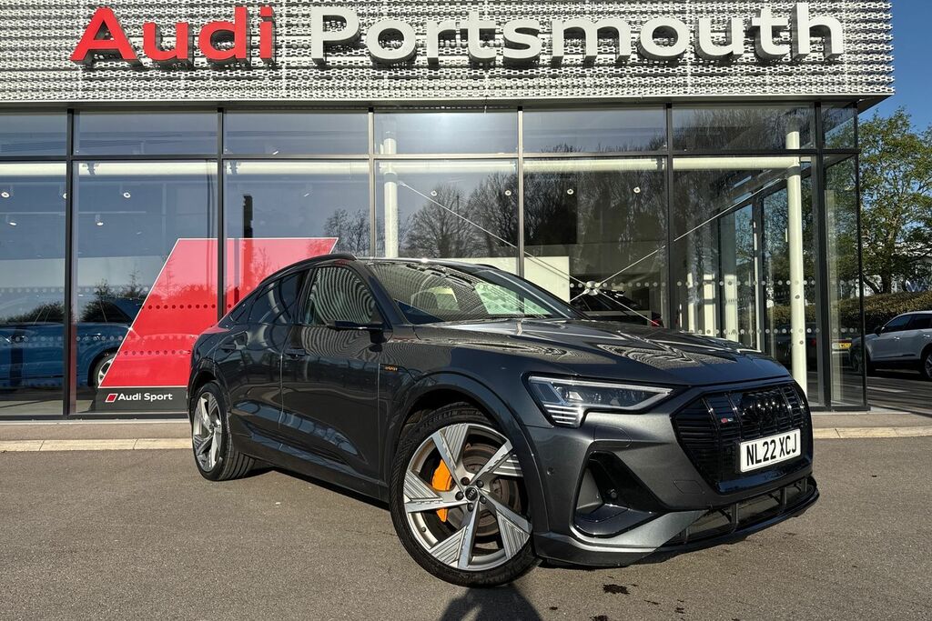 Audi E-tron Vorsprung Black