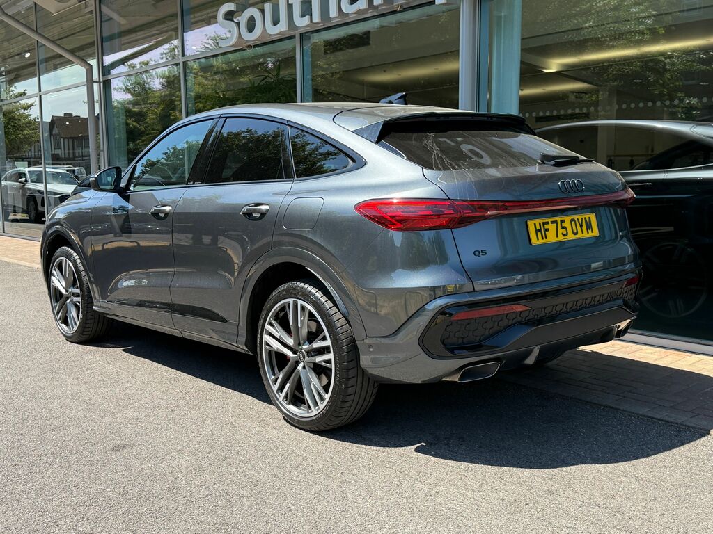 Audi Q5 Edition 1 Grey #3