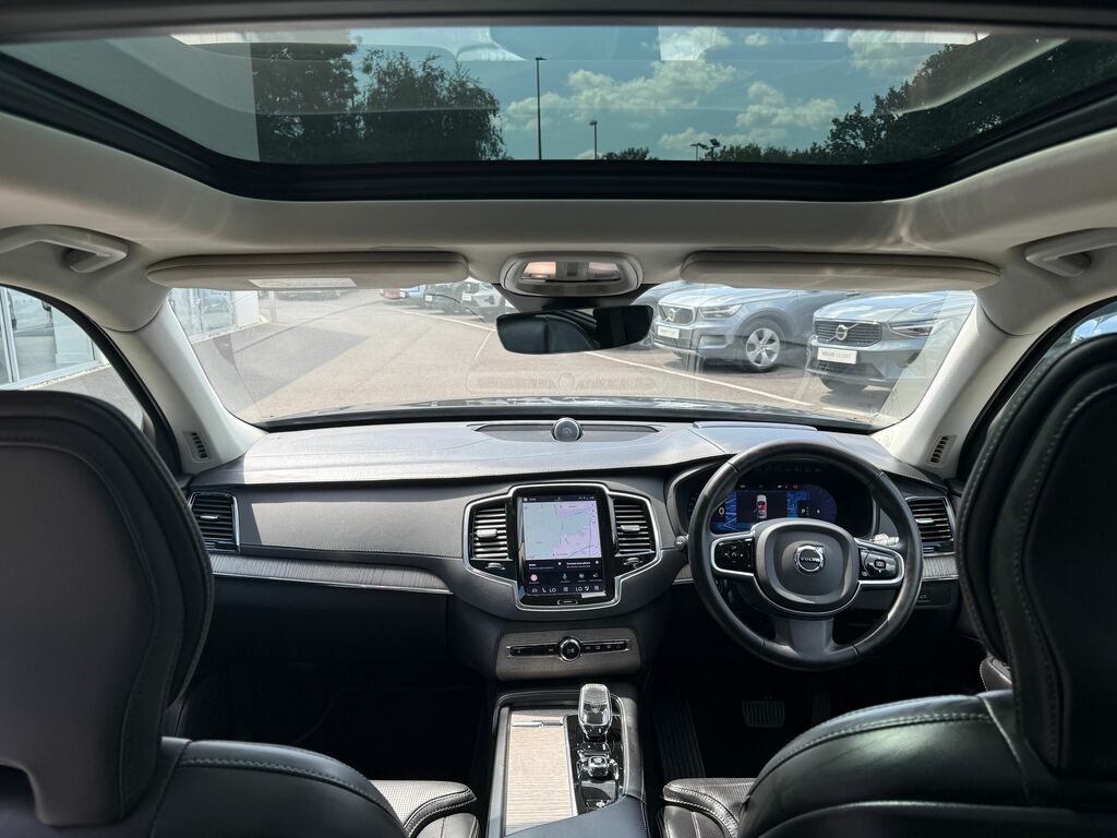 Volvo XC90 Ultimate Black #3