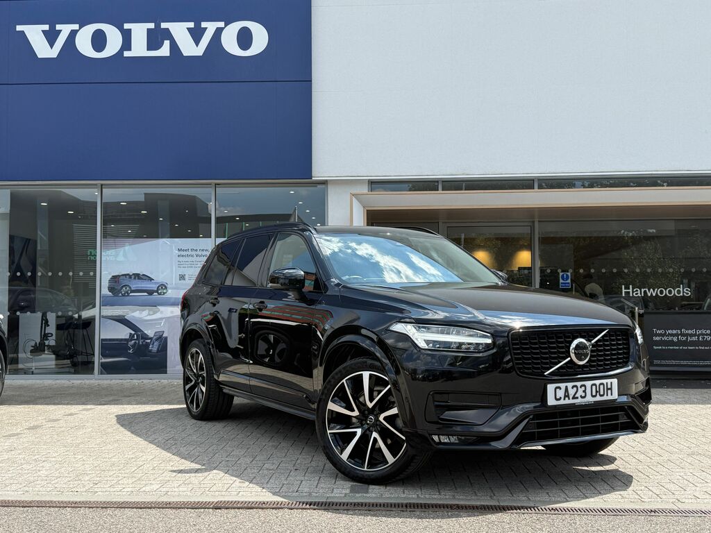 Volvo XC90 Ultimate Black
