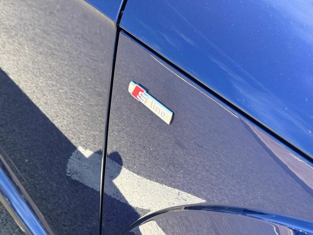 Audi TT Black Edition Blue #6