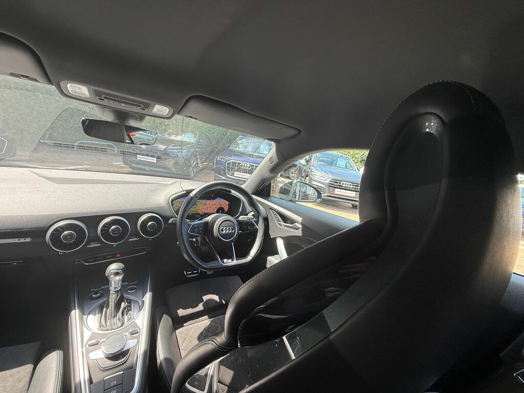 Audi TT Tt S Line Black Edition 45 Tfsi Quattro S-a White #29