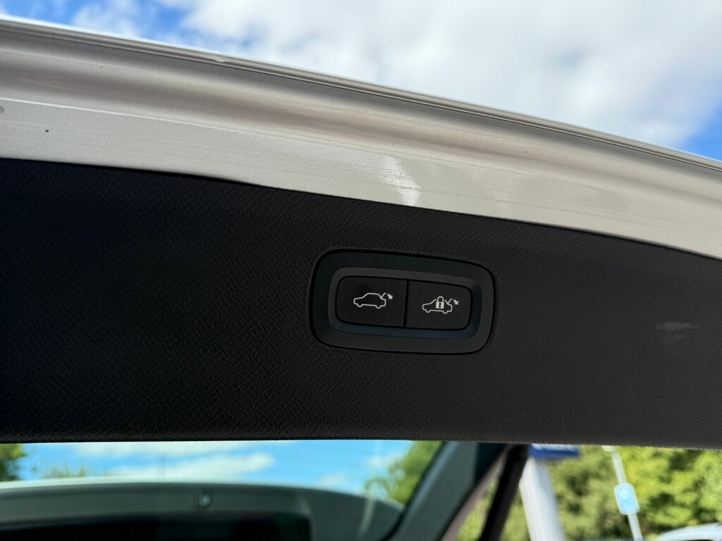 Volvo XC90 B5 Inscription Pro Awd Mhev Silver #23