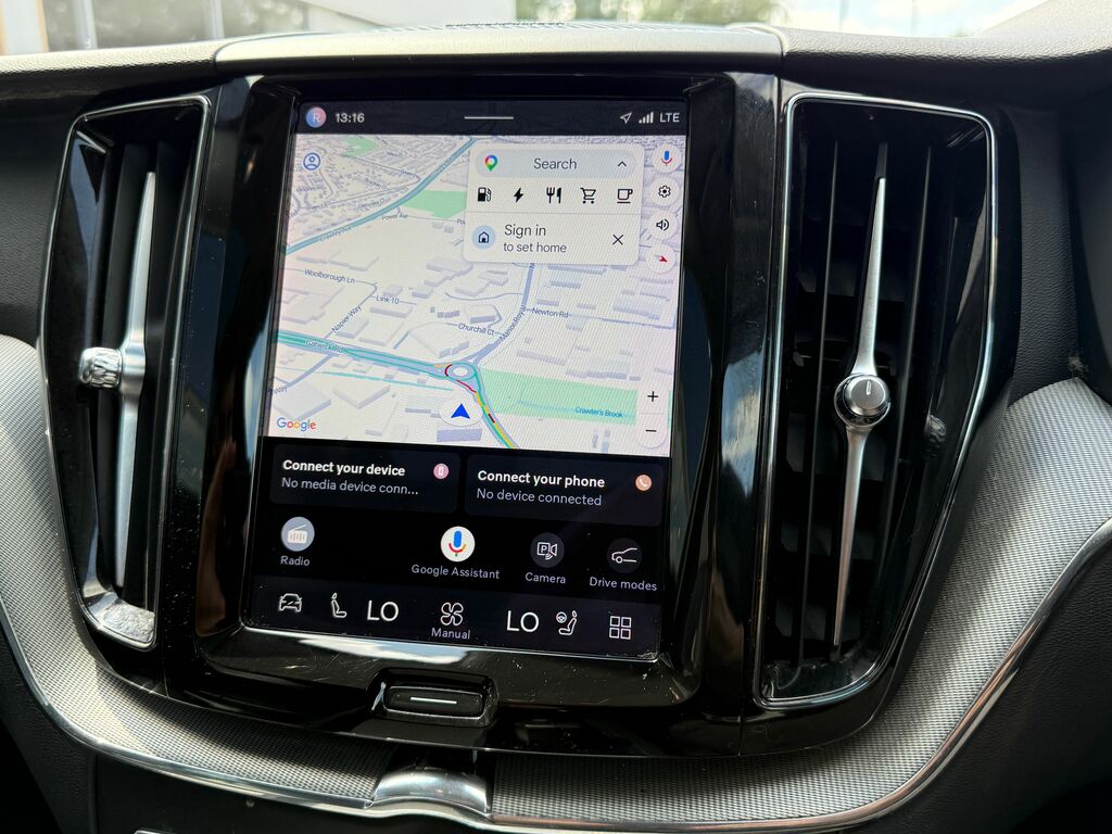 Volvo XC60 Plus Black #4