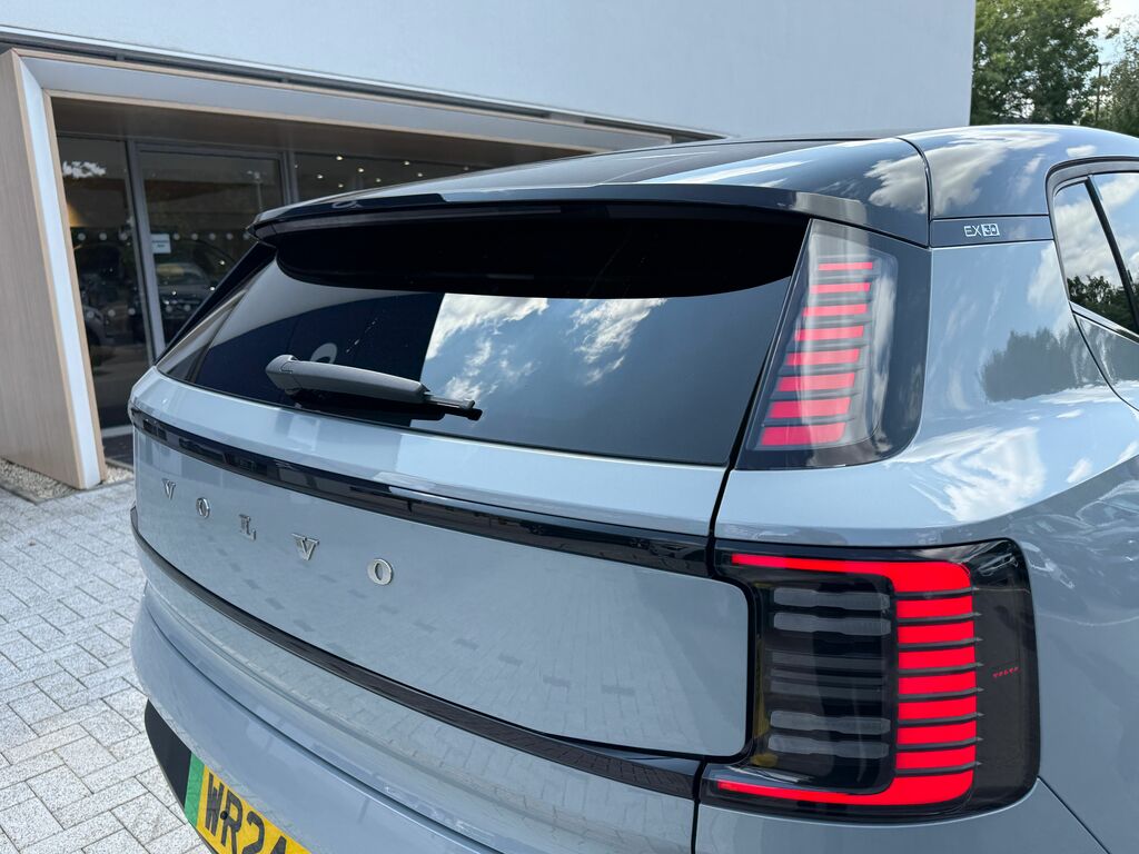 Volvo EX30 Twin Performance 69Kwh Ultra Awd Grey #16