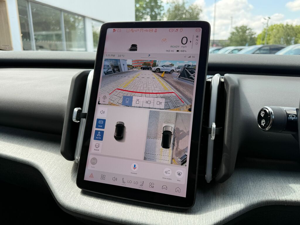 Volvo EX30 Ultra Black #3