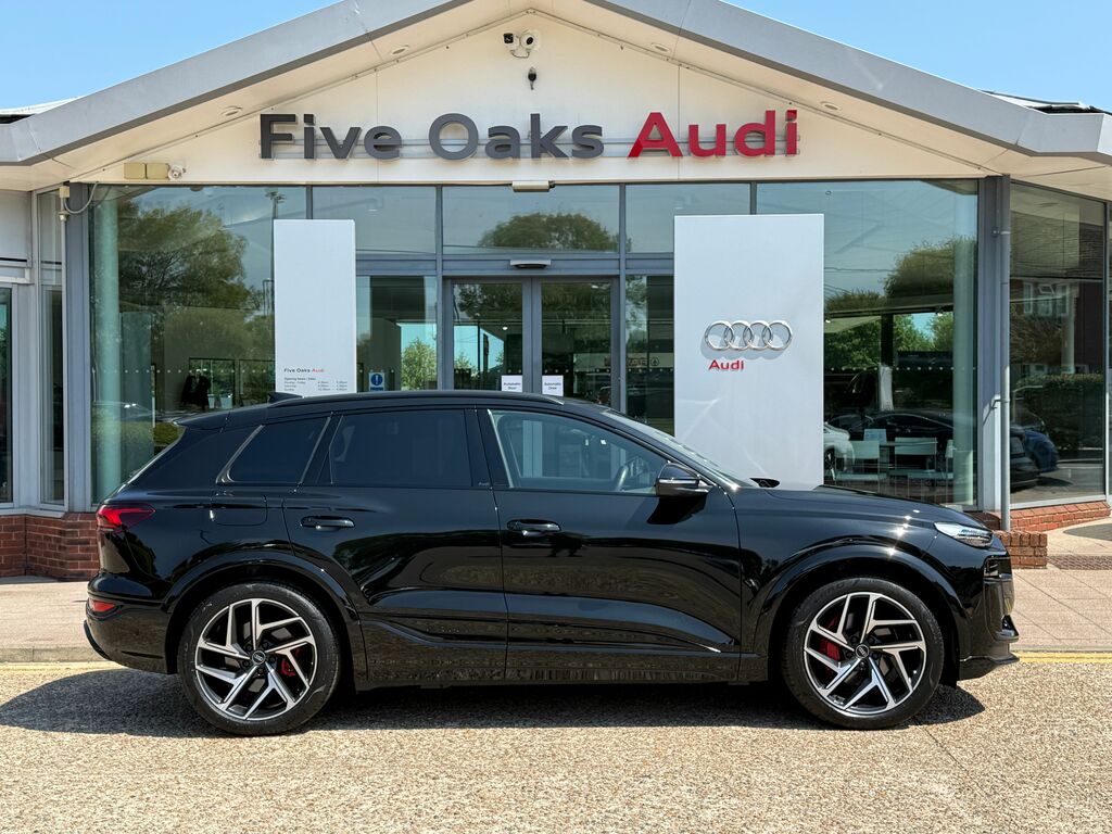 Audi Q6 E-Tron Edition 1 Black #2