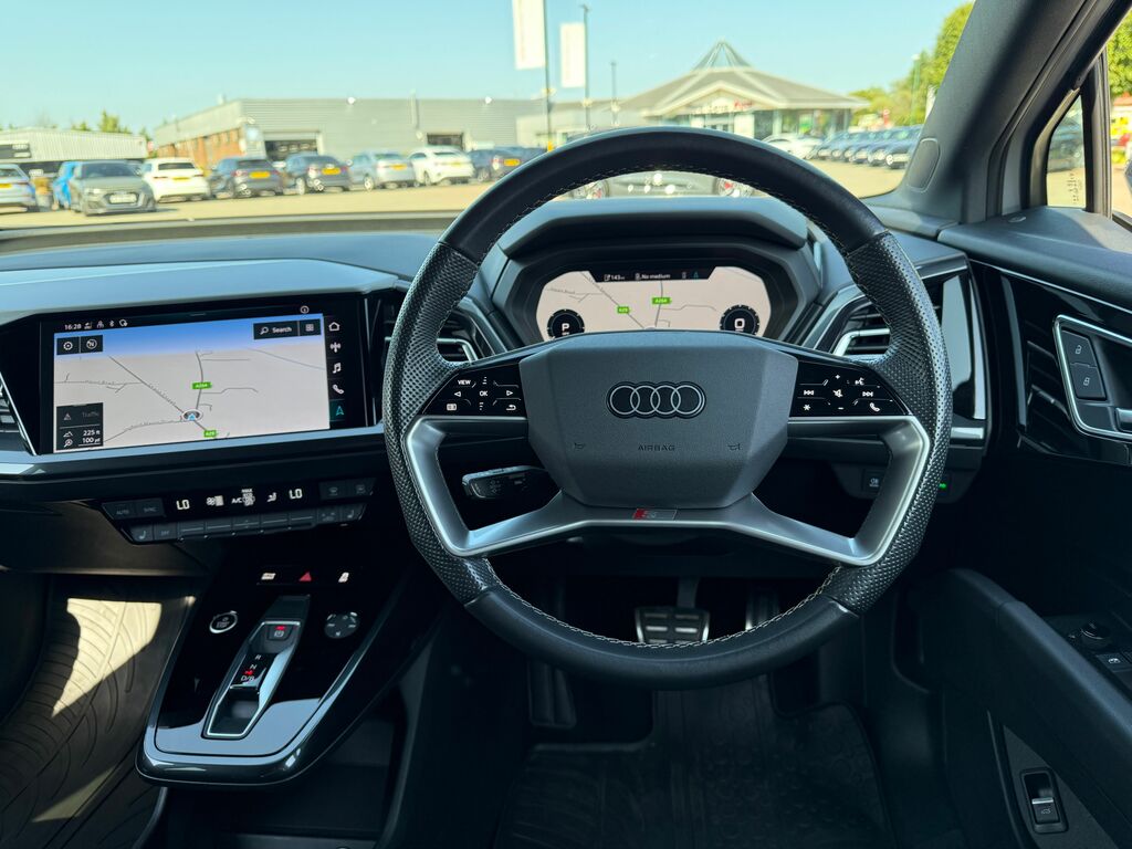 Audi Q4 E Tron S Line Black #6