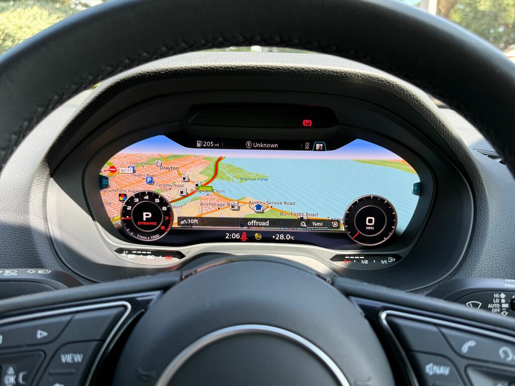 Audi Q2 Sport Black #2