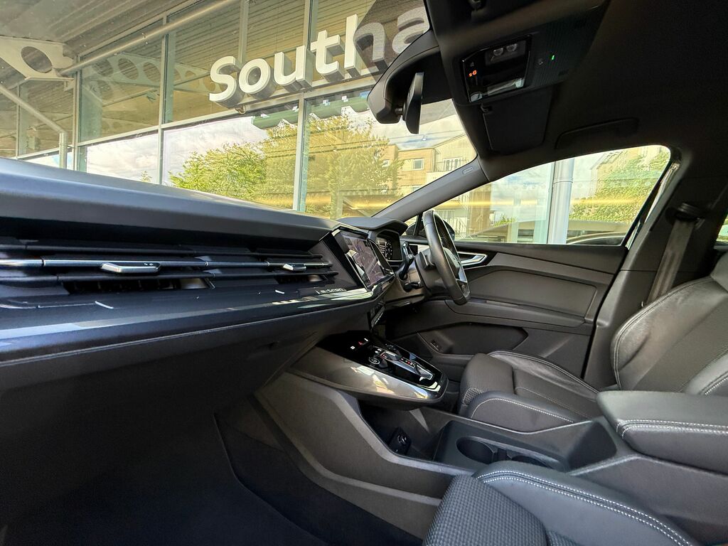 Audi Q4 E Tron S Line Black #2