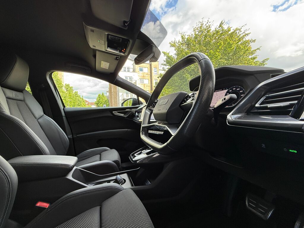 Audi Q4 E Tron S Line Black #6