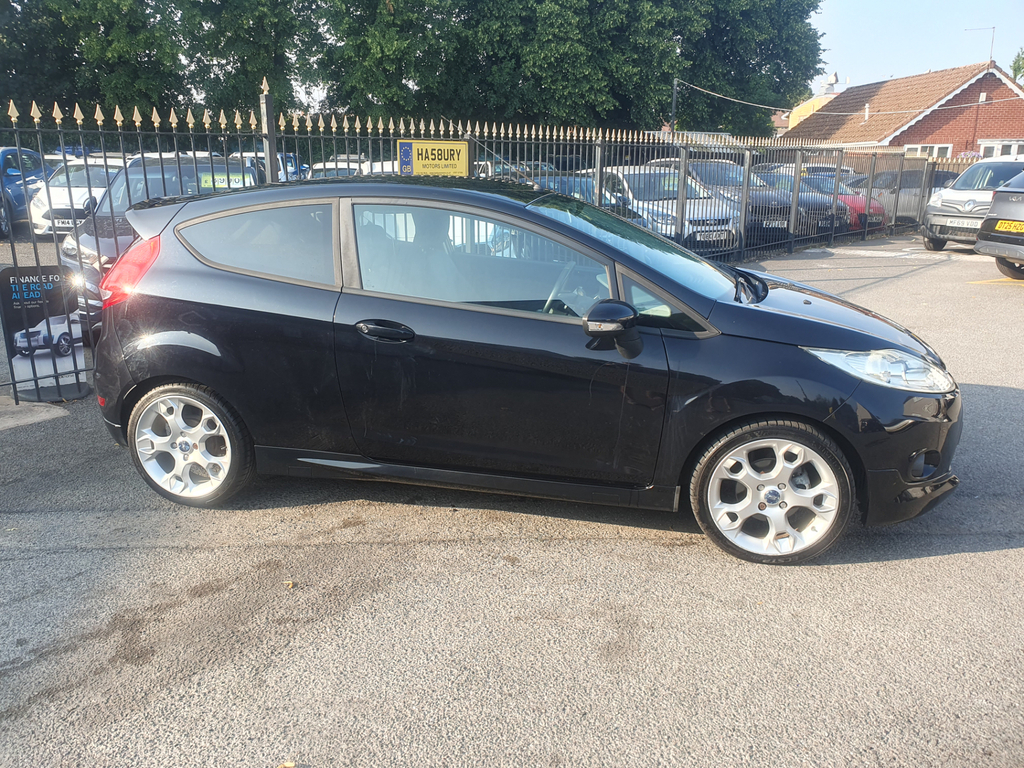 Ford Fiesta 1.6 Tdci Zetec S Hatchback 110 Black #5