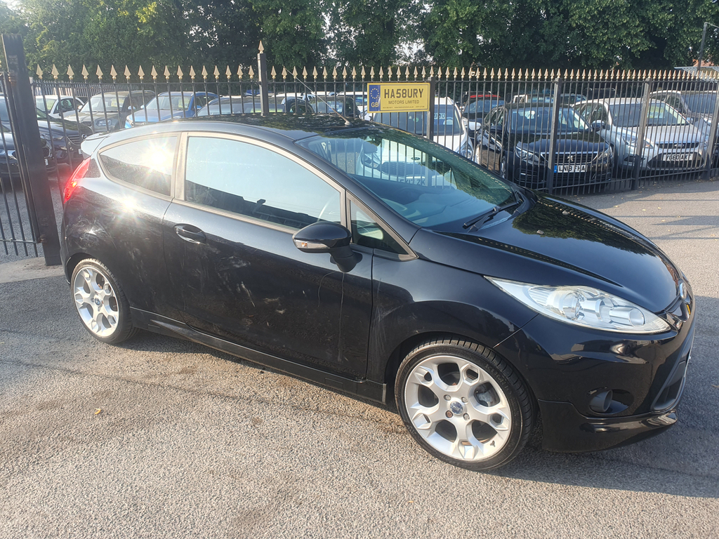 Ford Fiesta 1.6 Tdci Zetec S Hatchback 110 Black