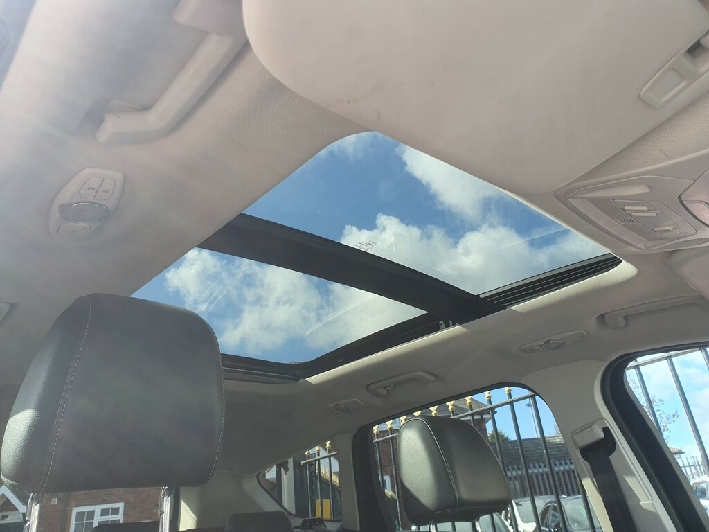 Ford Kuga 2.0 Tdci Titanium X Suv Awd Euro SM63LHO Black #6