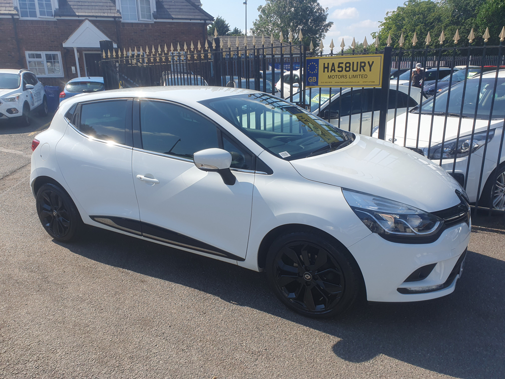 Renault Clio 0.9 Tce Iconic Hatchback Euro 6 BD19MLJ White