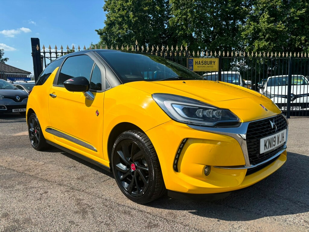 DS DS 3 1.2 Puretech Gpf Performance Line Hatchback Pe Yellow