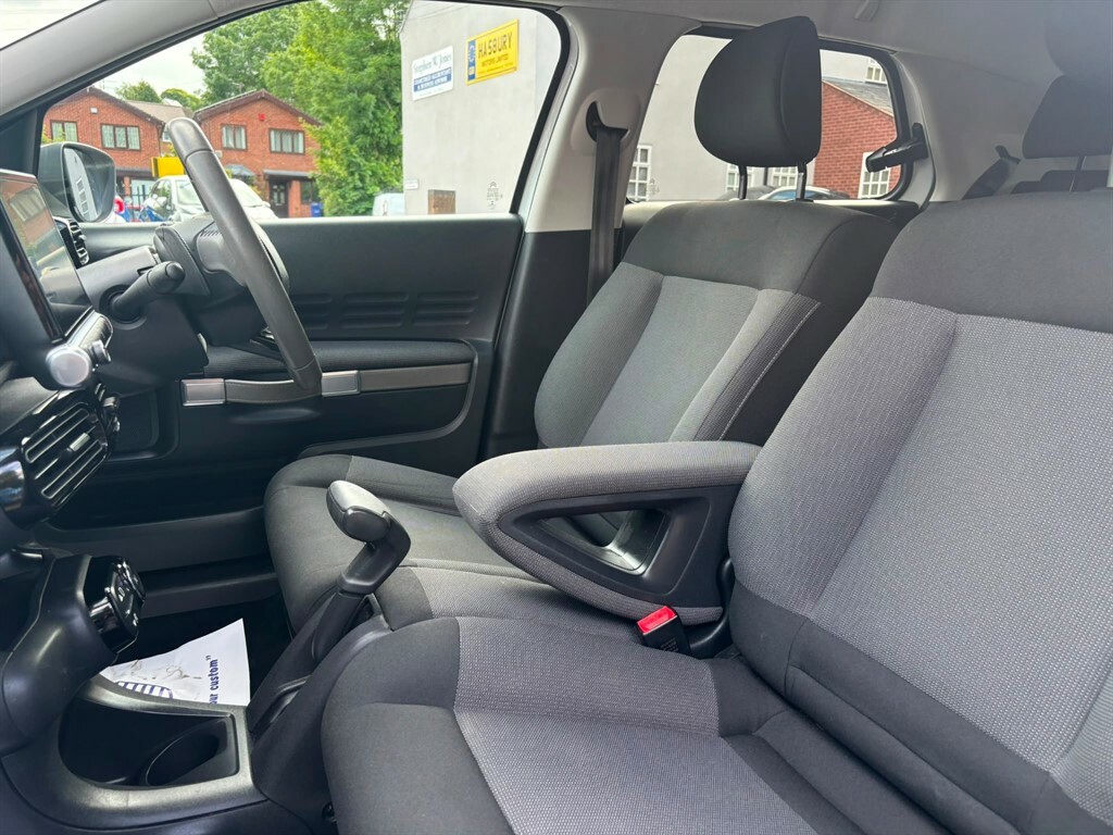 Citroen C4 Cactus 1.2 Puretech Flair Hatchback Etg5 Euro White #3