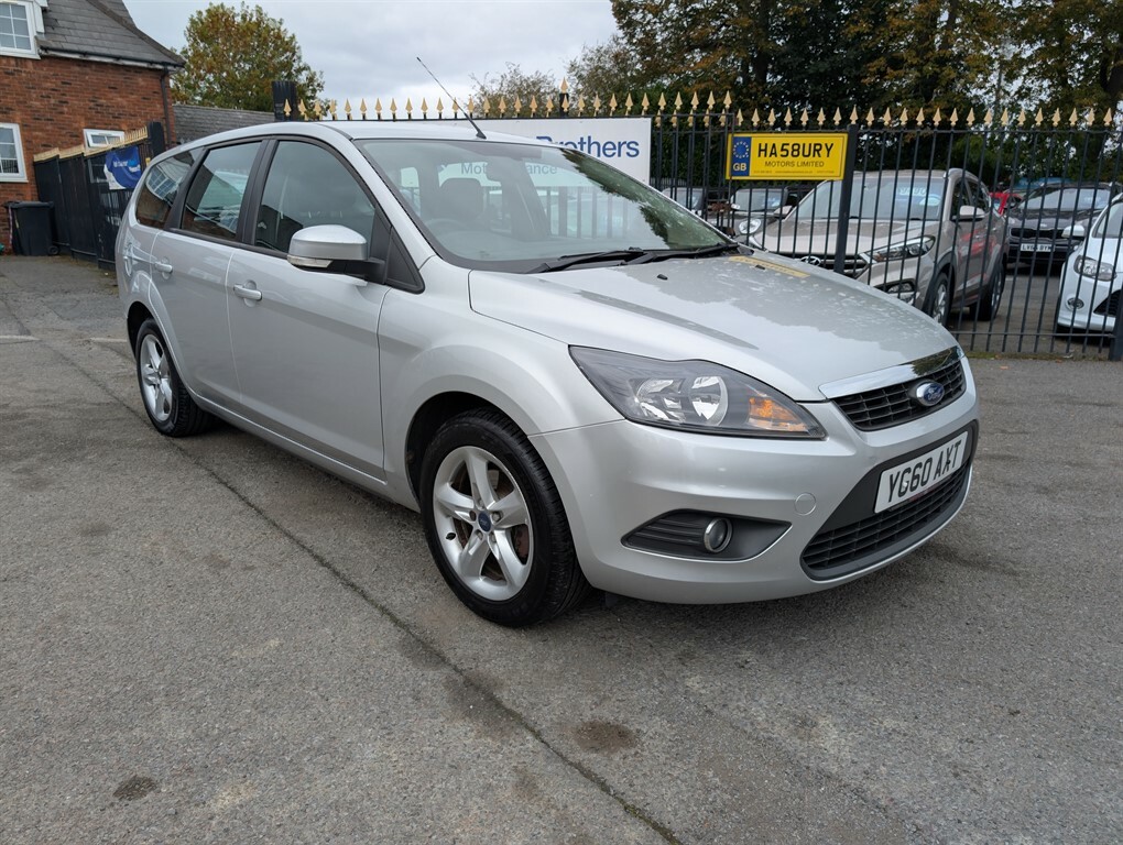 Ford Focus 1.6L Zetec S 115 Hatchback Euro Red #21