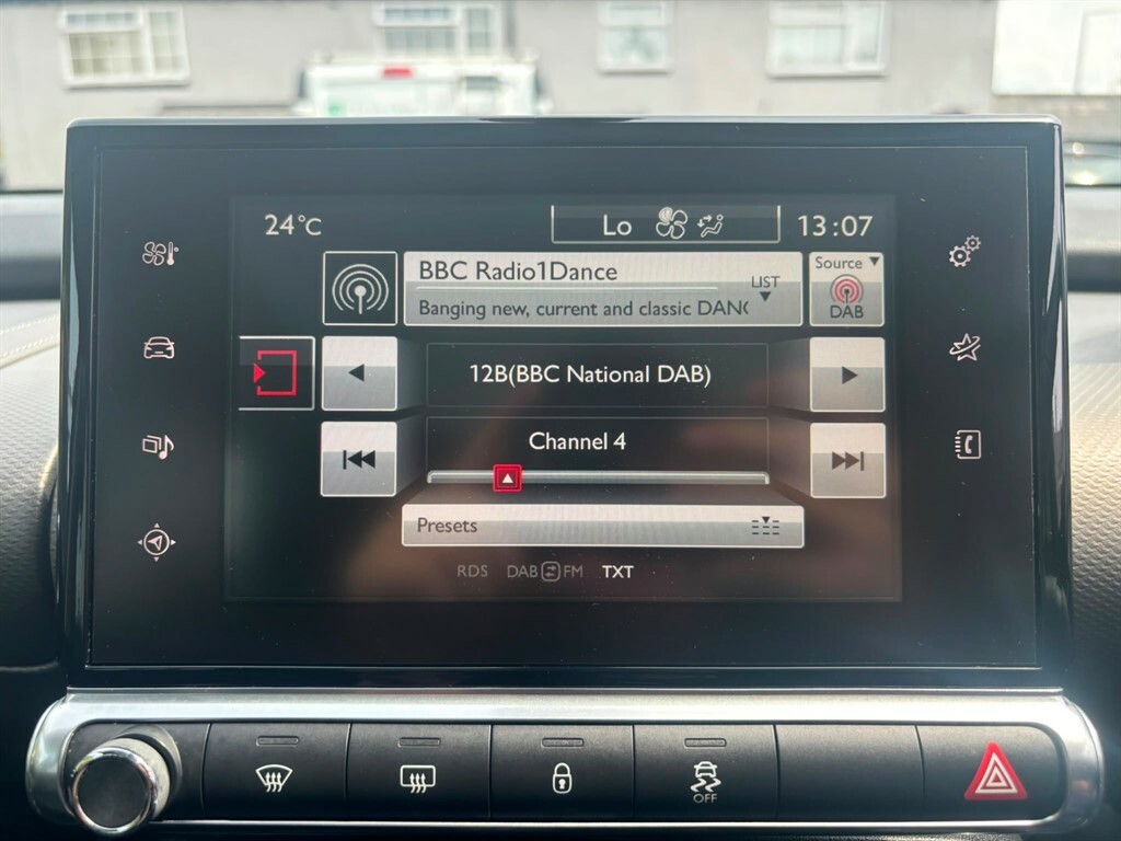 Citroen C4 Cactus 1.2 Puretech Flair Euro 6 Euro 6 Black #9