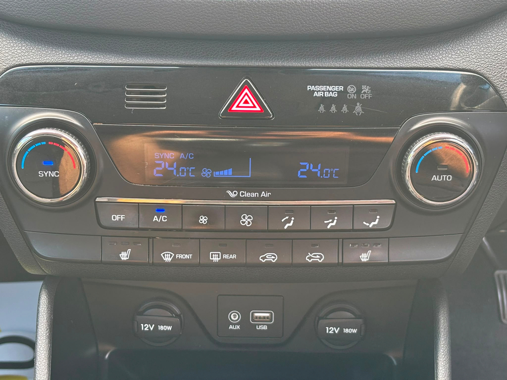 Hyundai Tucson S White #11