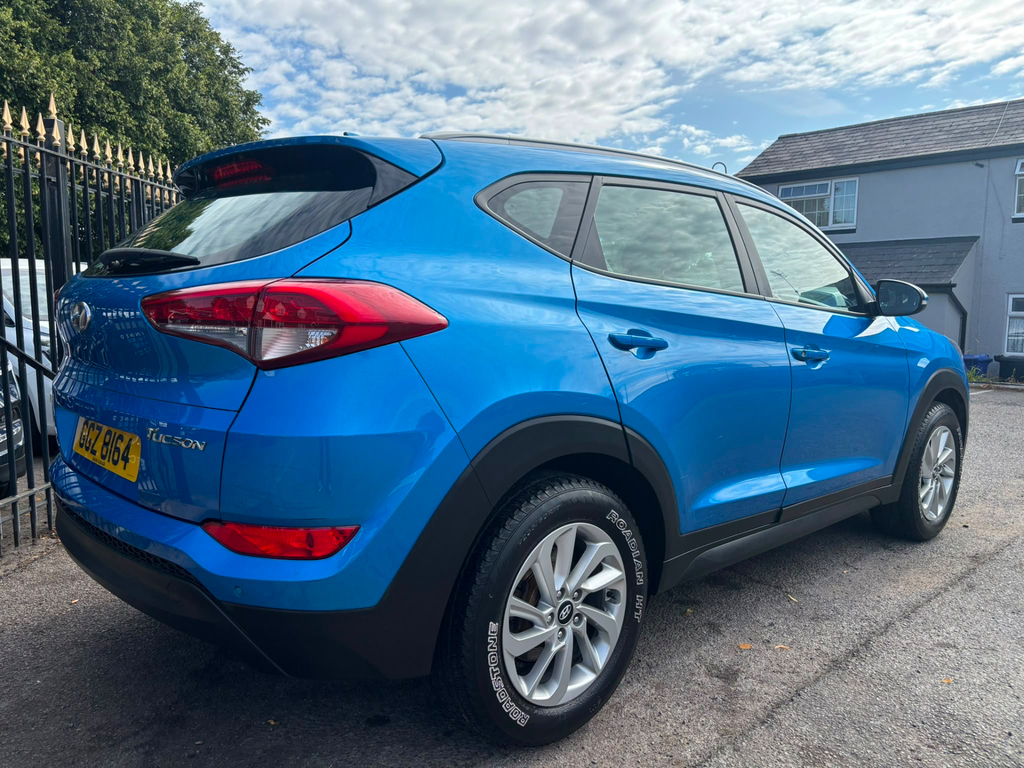 Hyundai Tucson 1.7 Crdi Blue Drive Se Nav Suv E #6
