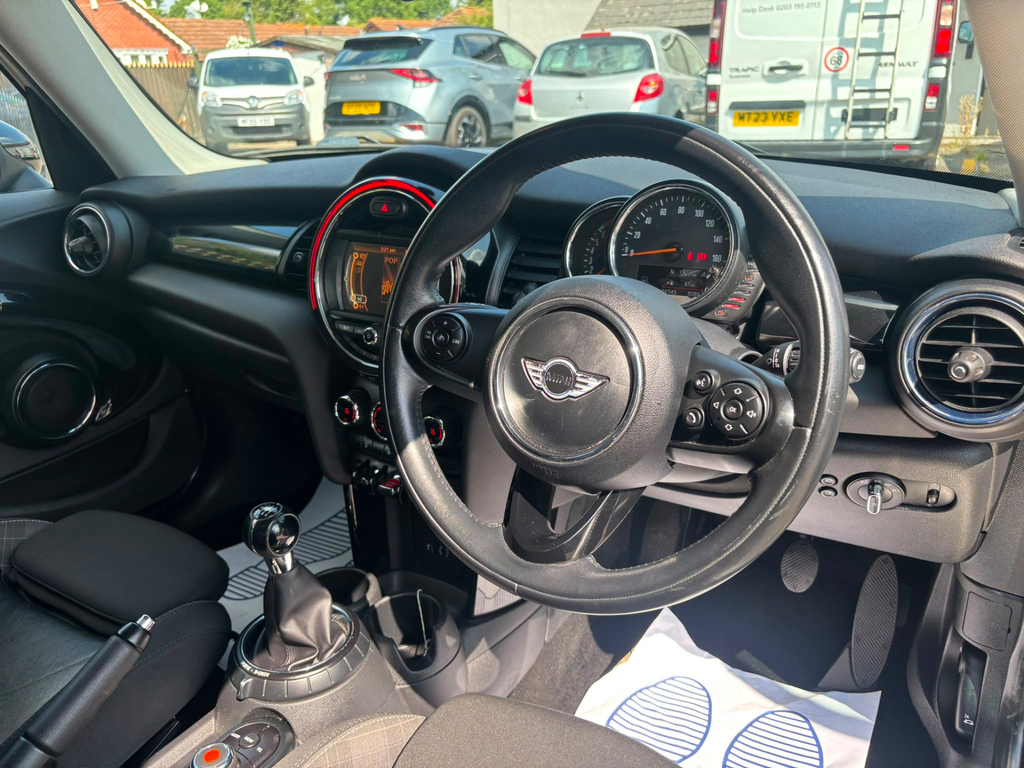 Mini Hatch 1.5 Cooper Hatchback Euro 6 Ss  #2