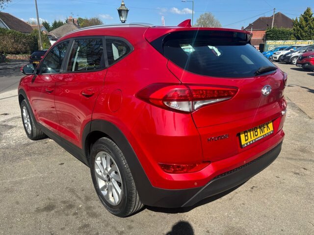 Hyundai Tucson 1.6 Gdi Blue Drive Se Nav Suv Eu Red #6